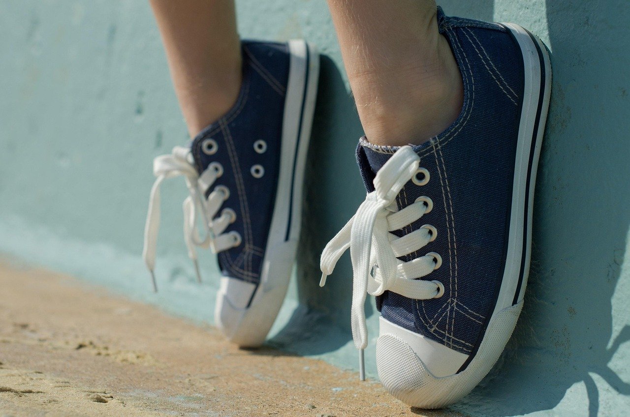 sneekers, shoes, new, boy, laces, toes, white, blue, ankles, sneekers, sneekers, sneekers, sneekers, sneekers, ankles