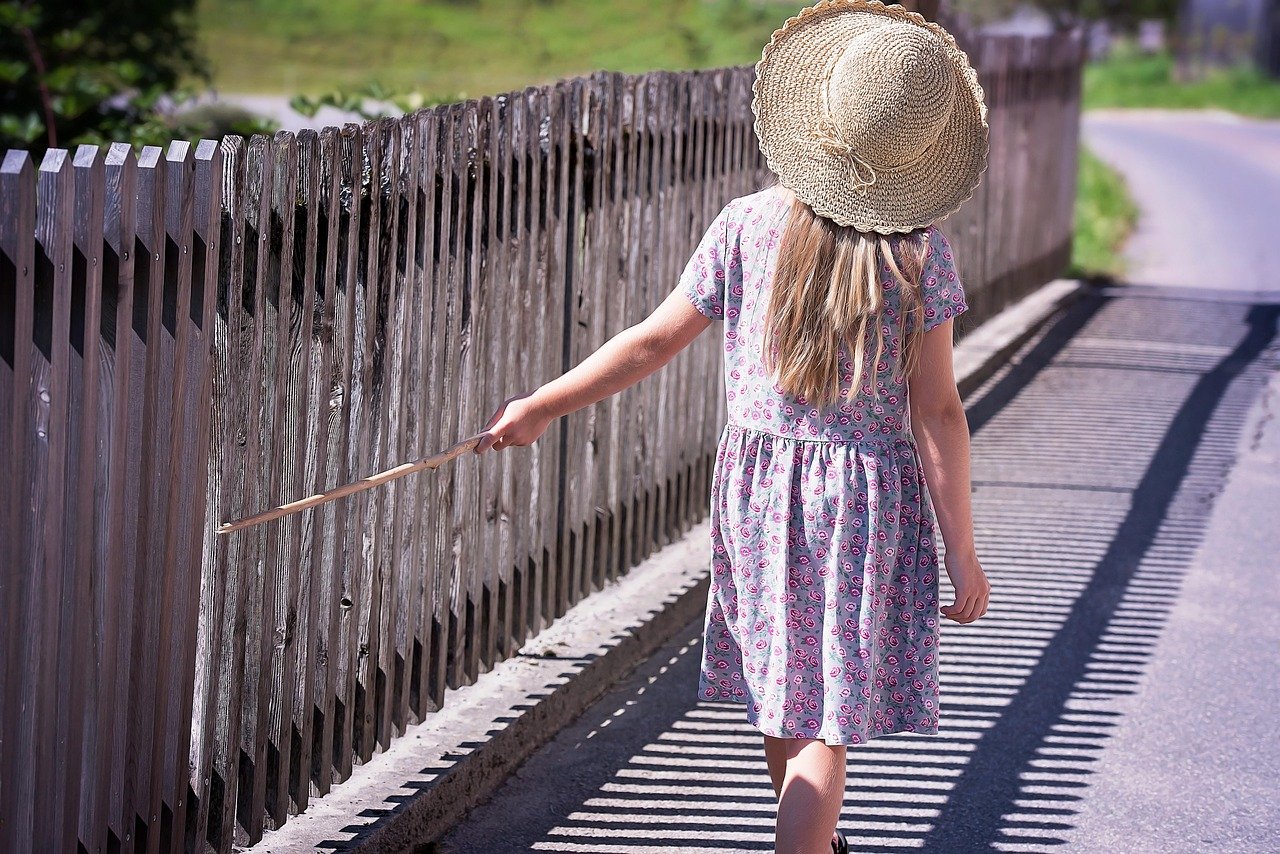 summer, dress, hat, girl, child, fence, strolling, walking, alone, little girl, day dress, fashion, style, away, nature, wooden fence, childhood, outdoors